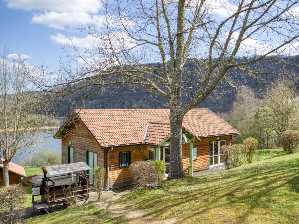 Vacanceole - Les Chalets De La Chazotte Saint-Jacques-dʼAmbur Екстериор снимка
