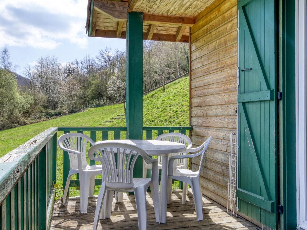 Vacanceole - Les Chalets De La Chazotte Saint-Jacques-dʼAmbur Екстериор снимка