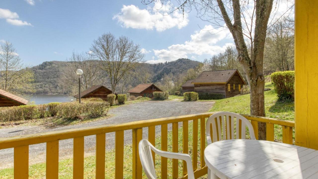 Vacanceole - Les Chalets De La Chazotte Saint-Jacques-dʼAmbur Екстериор снимка